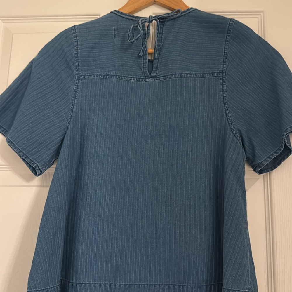 J crew blue chambray top - Picture 2 of 4